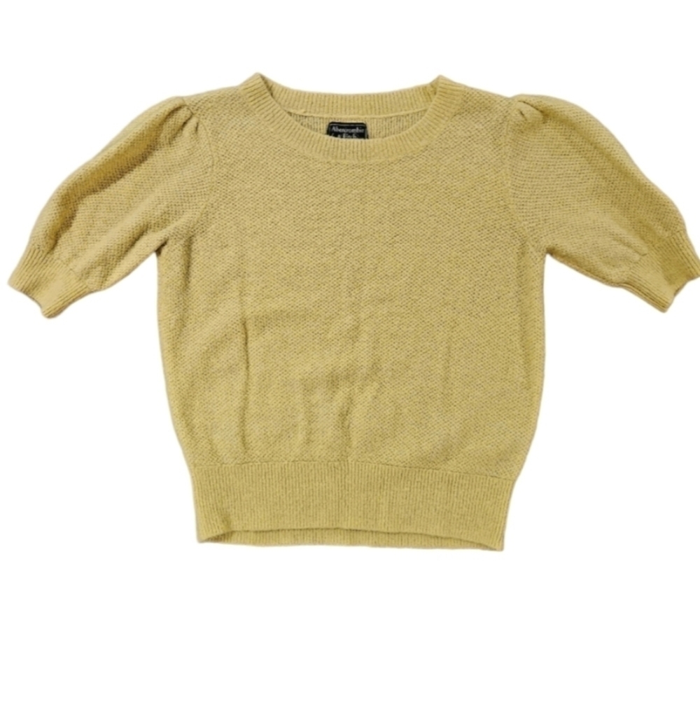 Abercrombie sweater size medium yellow